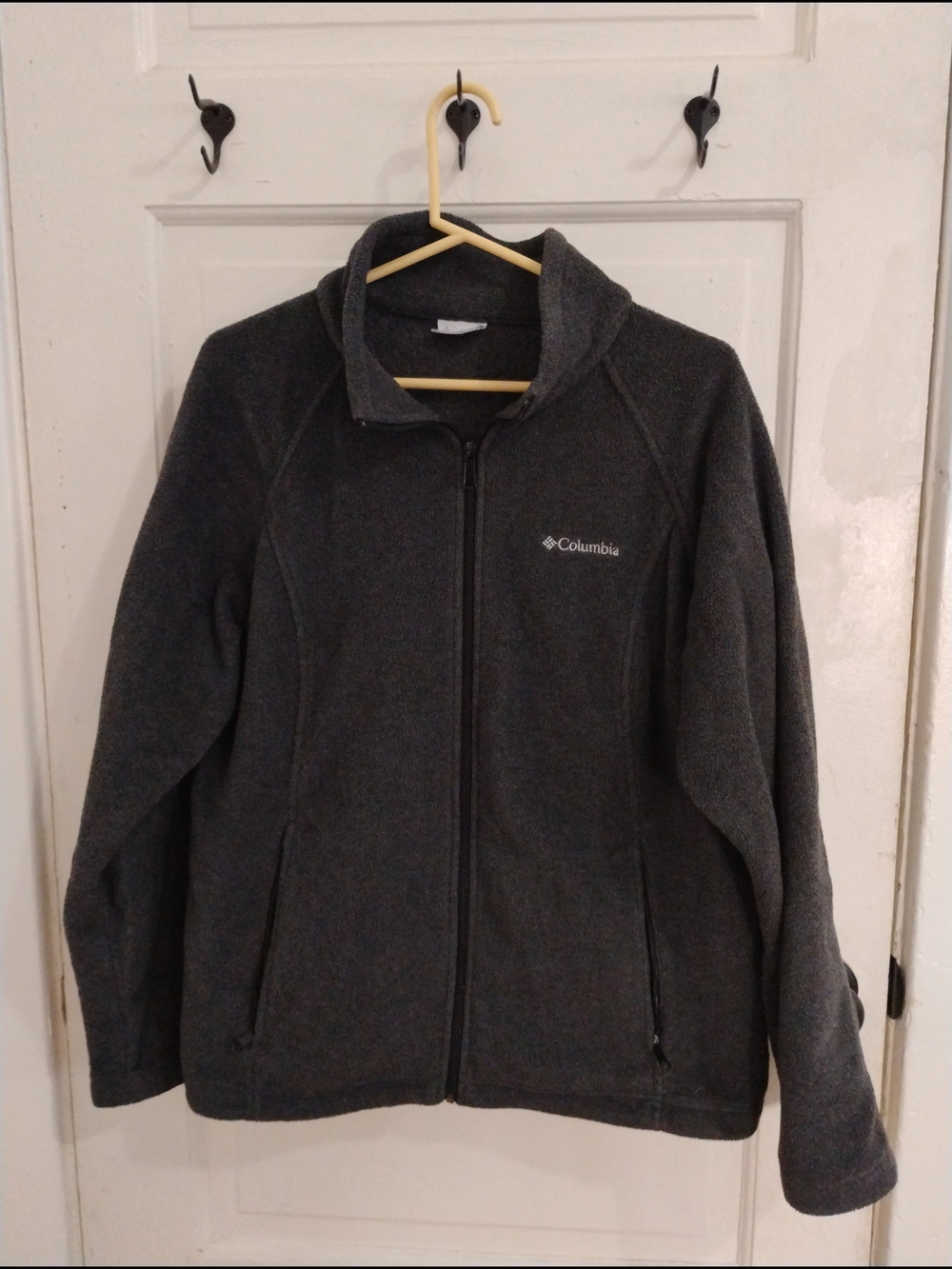 Columbia Charcoal Gray Zip-Up Fleece Jacket